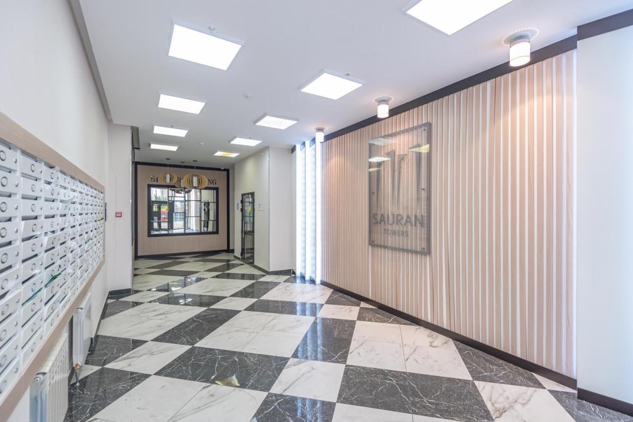 Жк Sauran Towers Comfort Asztana Kültér fotó