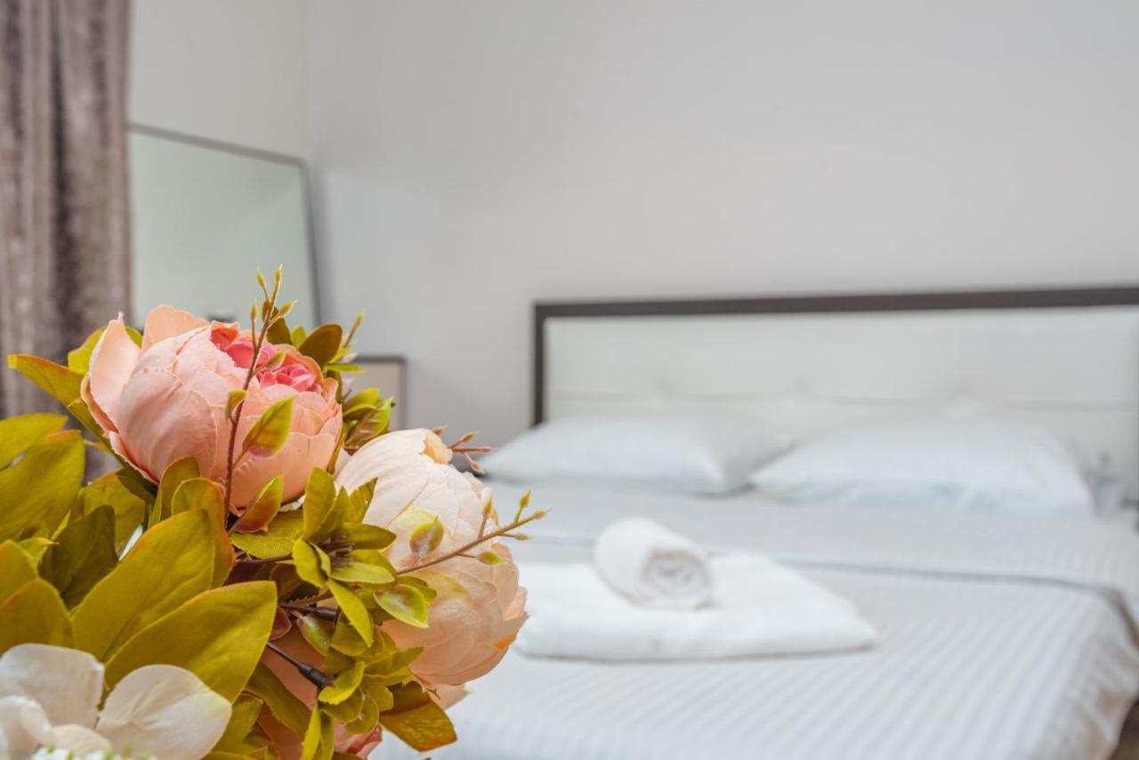 Жк Sauran Towers Comfort Asztana Kültér fotó